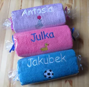 - 50x100 cm towels with embroidery