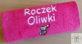 Prezent na roczek dla dziewczynki - ręcznik z napisem