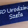 Prezent na 50 urodziny szefa  - ręcznik z napisem