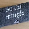 Prezent na 30 urodziny - ręcznik z haftem