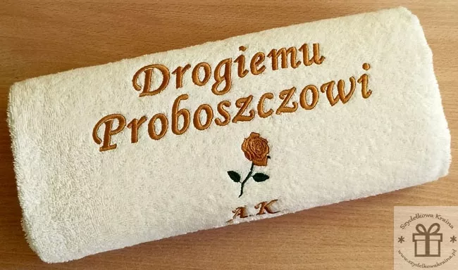 Prezent dla Proboszcza - ręcznik z dedykacją, haftem