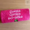 Prezent  dla 60-latki - ręcznik z dedykacją, haftem