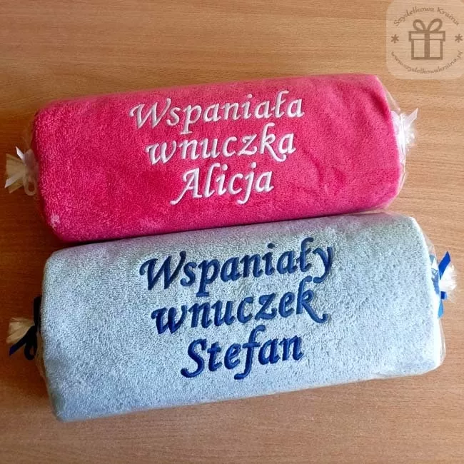 Prezent dla Wnuczki, Wnuka - ręcznik z napisem, haftem